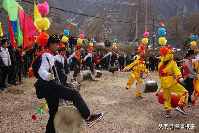 侯家峪村民委员会最新交通新闻